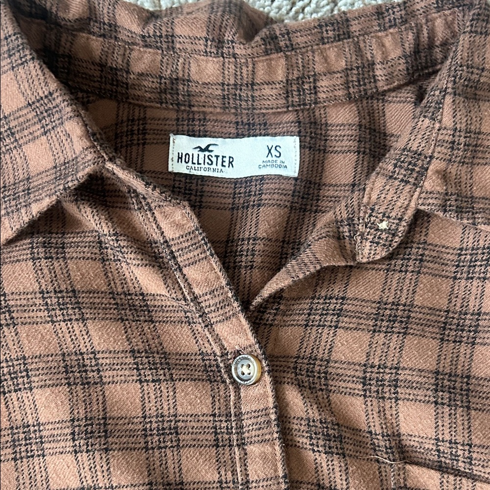 Brown Hollister Co. flannel shirt - Picture 4 of 4